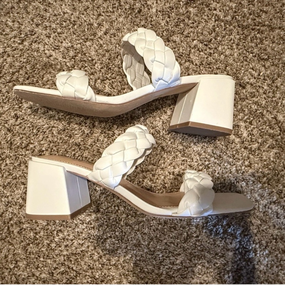 Bridal Engagement Baby Shower 2" Chunk Heels White Braided Size 8